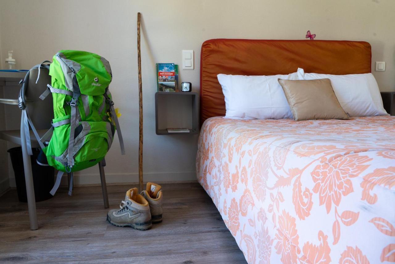 Hotel Juantorena Saint-Etienne-de-Baigorry Zewnętrze zdjęcie
