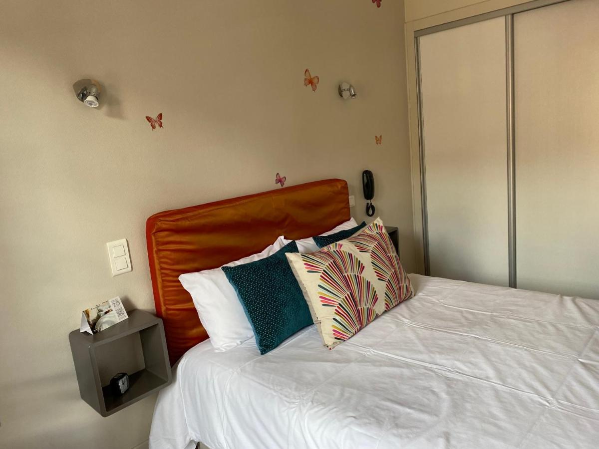 Hotel Juantorena Saint-Etienne-de-Baigorry Zewnętrze zdjęcie