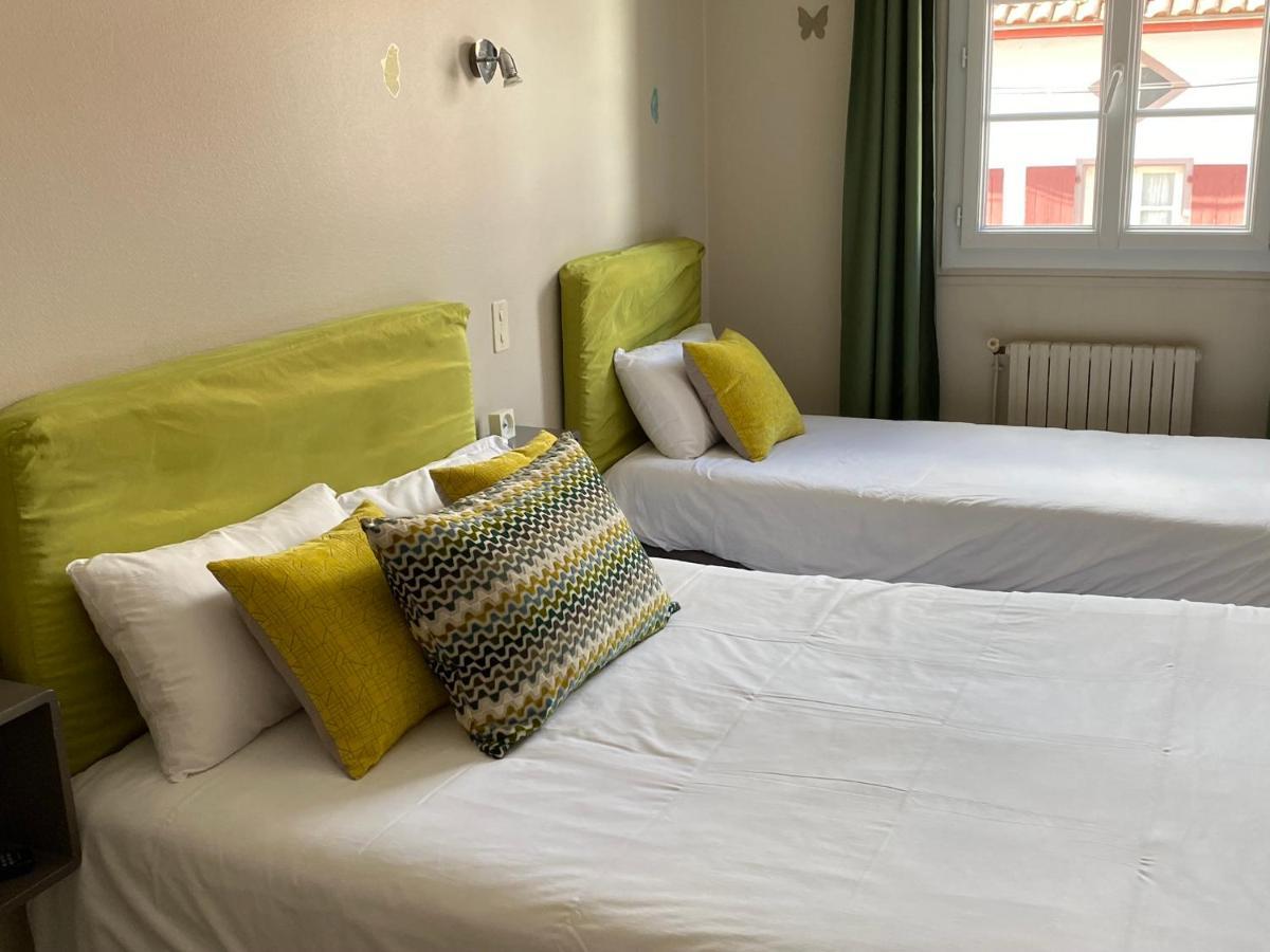 Hotel Juantorena Saint-Etienne-de-Baigorry Zewnętrze zdjęcie
