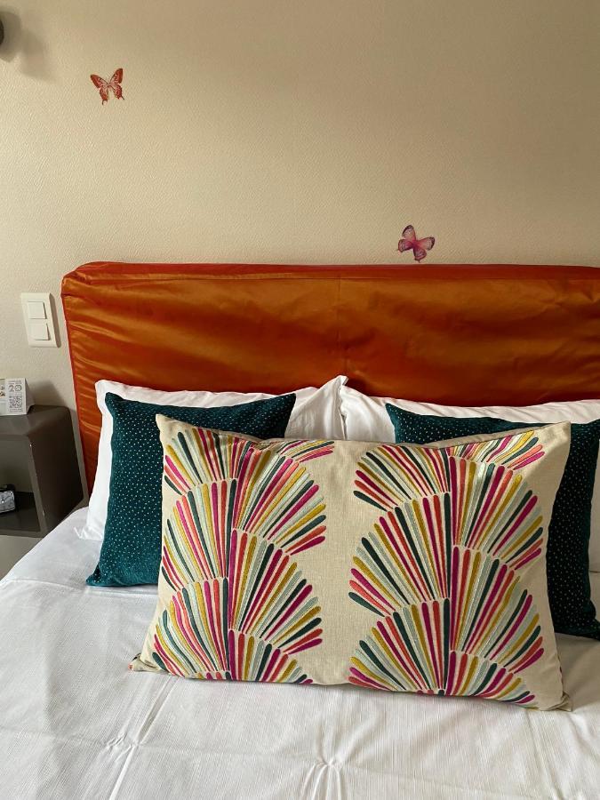 Hotel Juantorena Saint-Etienne-de-Baigorry Zewnętrze zdjęcie